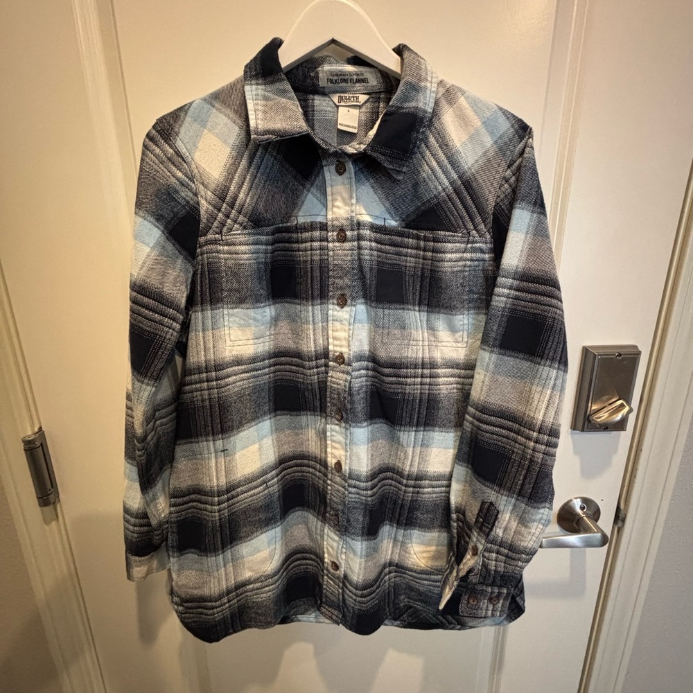 Duluth Trading Co Black and Gray Plaid Button Down Shirt